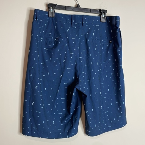 Travis Mathew | Men’s Blue Fish & Palm Tree Novelty Print Shorts Size 36 - Picture 4 of 6